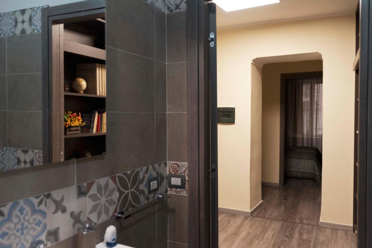 Casa Esperanza Apartment Наполи Екстериор снимка