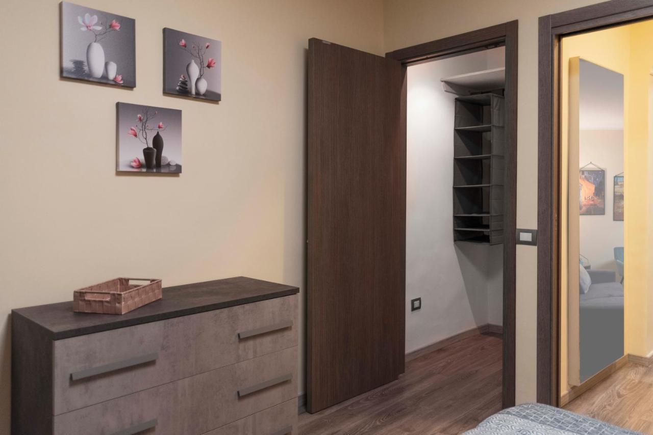Casa Esperanza Apartment Наполи Екстериор снимка